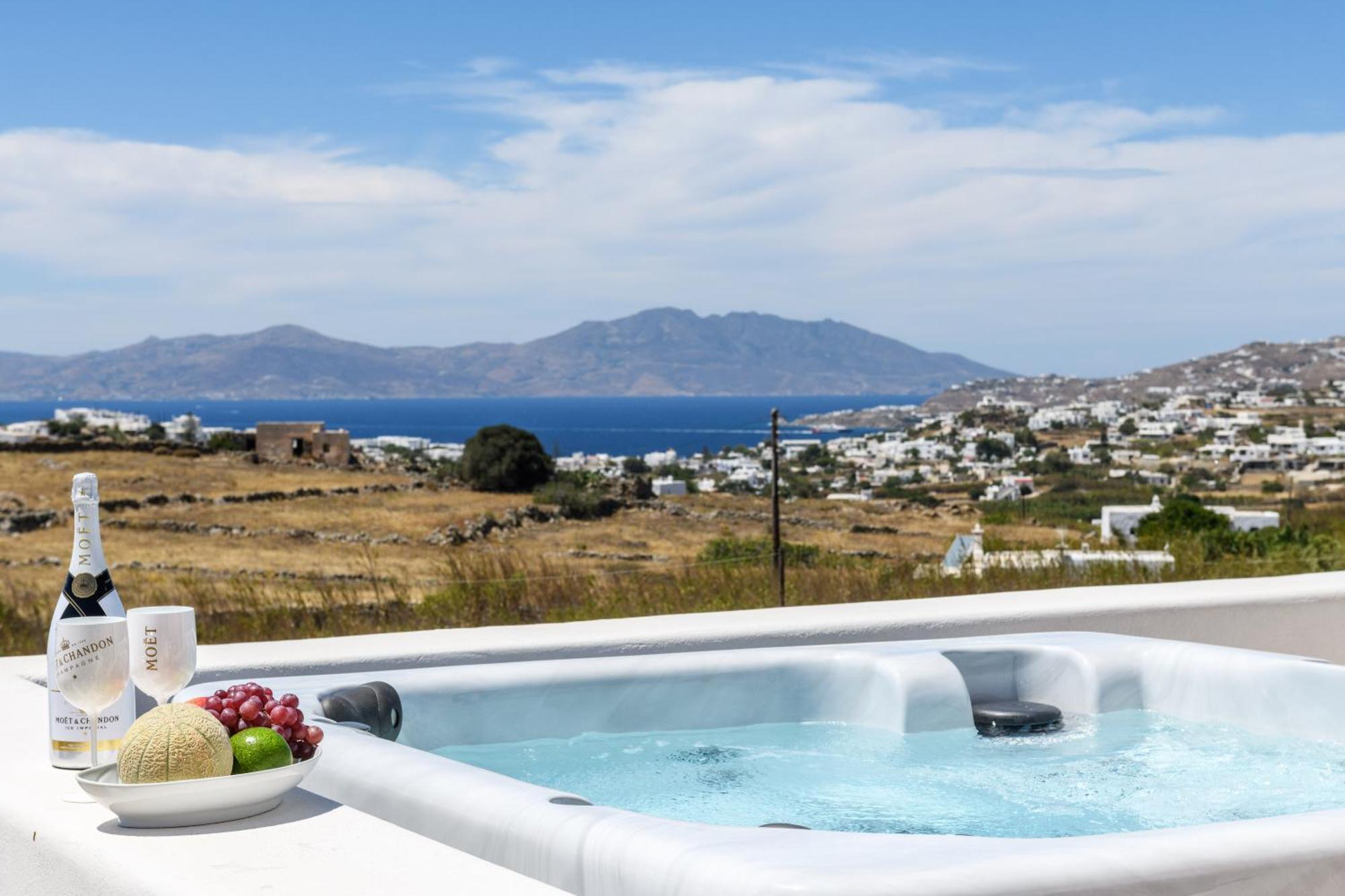 Regency Sunset Suites Mykonos Town Екстериор снимка