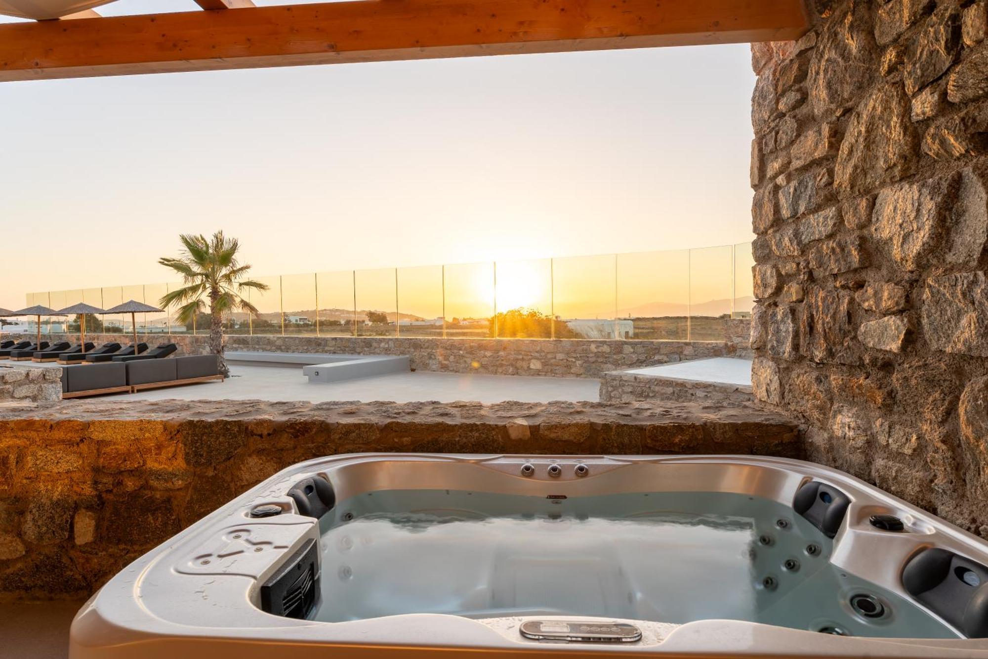 Regency Sunset Suites Mykonos Town Екстериор снимка